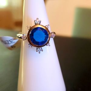 Bomb party blue zircon rhodium plating size 6